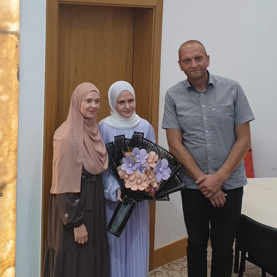 Masallah: Amina Dizdarević (28) nova hafiza u BiH